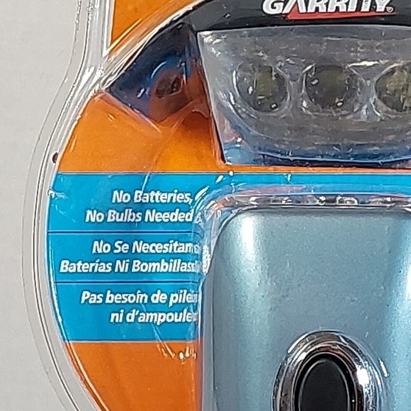 Garrity Power Lite Super Bright 3 LED Flashlight No Battery, No Bulbs Needed/NEW - Picture 3 of 10